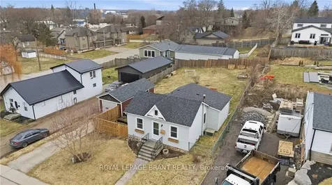 26 Franklin Street Brant ON N3L 3B7