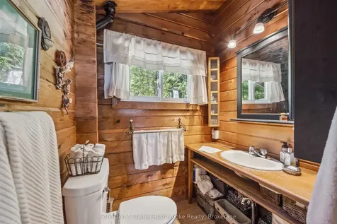 1103 N Morrison Lake Road Gravenhurst ON P0E 1G0