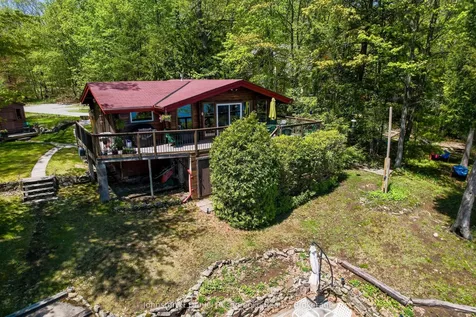 1103 N Morrison Lake Road Gravenhurst ON P0E 1G0