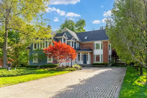 78 Chancery Drive Hamilton ON L9G 4M1
