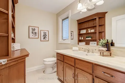 78 Chancery Drive Hamilton ON L9G 4M1