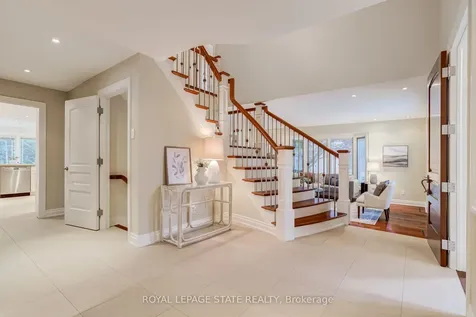 78 Chancery Drive Hamilton ON L9G 4M1