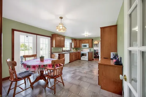 352 County Road 46 Road Kawartha Lakes ON K0M 2M0