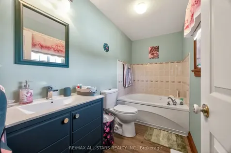 352 County Road 46 Road Kawartha Lakes ON K0M 2M0