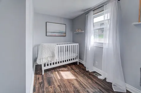 39 Guelph Street Guelph ON N1H 5Y7