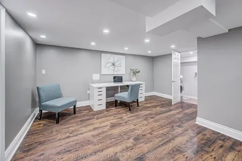 39 Guelph Street Guelph ON N1H 5Y7