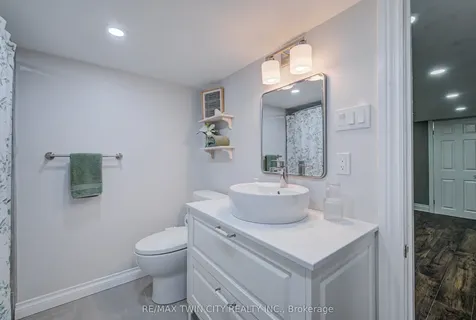 39 Guelph Street Guelph ON N1H 5Y7