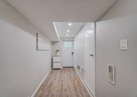 39 Guelph Street Guelph ON N1H 5Y7