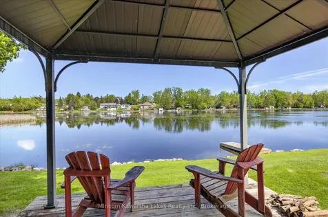 46 Lawrence Street N Kawartha Lakes ON K9J 6X3