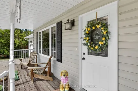46 Lawrence Street N Kawartha Lakes ON K9J 6X3