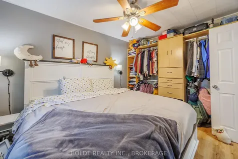 5 Nelles Road Welland ON L3B 2P1