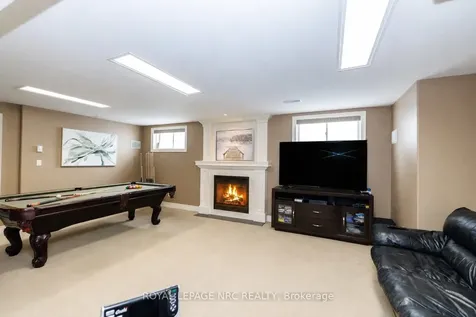 8479 Forestview Boulevard Niagara Falls ON L2H 0B2