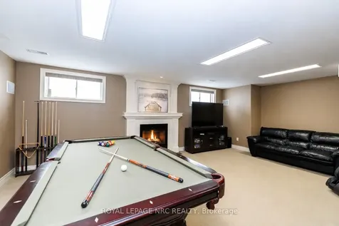 8479 Forestview Boulevard Niagara Falls ON L2H 0B2