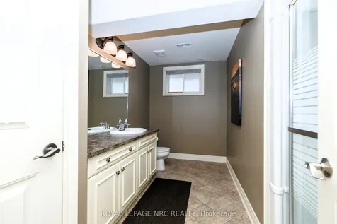 8479 Forestview Boulevard Niagara Falls ON L2H 0B2