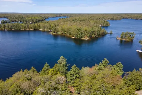 87 Moccasin Trail Georgian Bay ON L0K 1S0