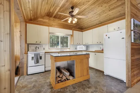 87 Moccasin Trail Georgian Bay ON L0K 1S0