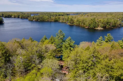 87 Moccasin Trail Georgian Bay ON L0K 1S0
