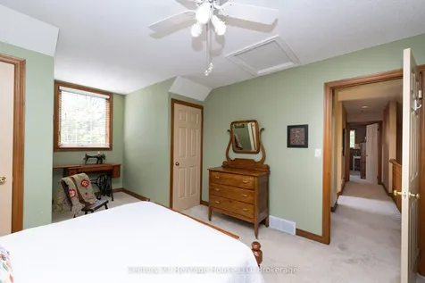 2468 Sunset Drive Fort Erie ON L2A 5M4