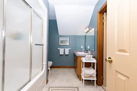 2468 Sunset Drive Fort Erie ON L2A 5M4