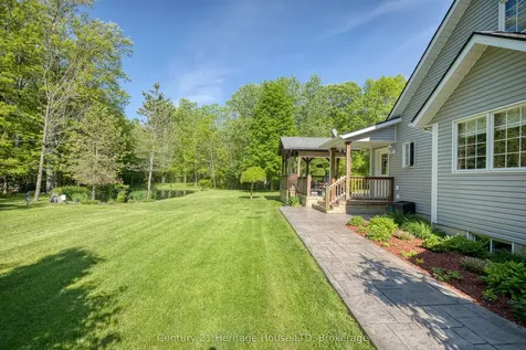 2468 Sunset Drive Fort Erie ON L2A 5M4