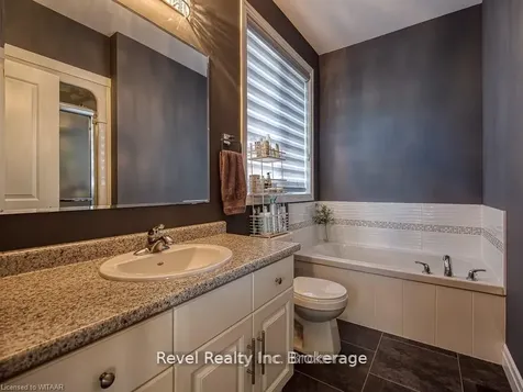 1072 Alberni Road Woodstock ON N4T 0C3