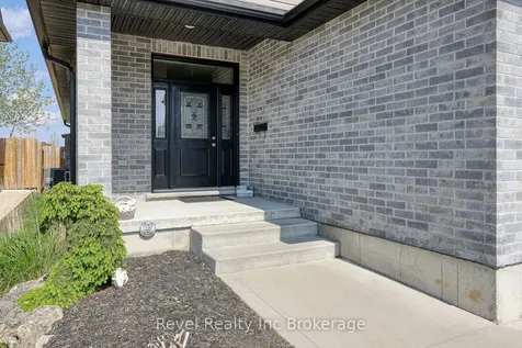 1072 Alberni Road Woodstock ON N4T 0C3