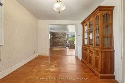 842 Frankford Road Quinte West ON K0K 2B0