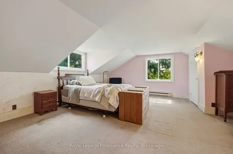 842 Frankford Road Quinte West ON K0K 2B0