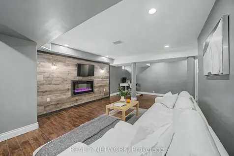 34 Highbury Drive Hamilton ON L8J 2T4