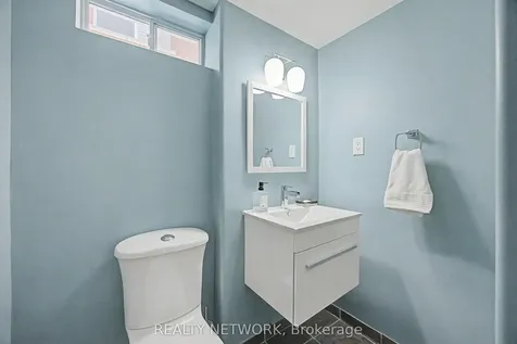 34 Highbury Drive Hamilton ON L8J 2T4
