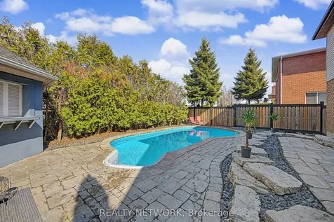 34 Highbury Drive Hamilton ON L8J 2T4