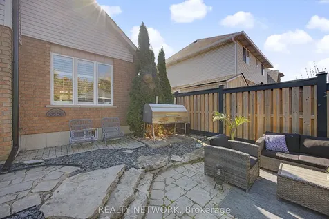 34 Highbury Drive Hamilton ON L8J 2T4