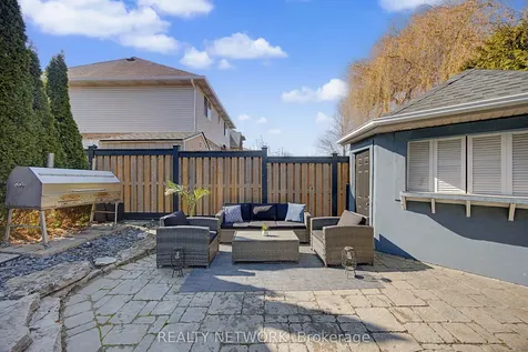 34 Highbury Drive Hamilton ON L8J 2T4