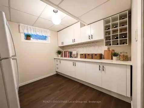 672 Norman Avenue North Bay ON P1B 8B9