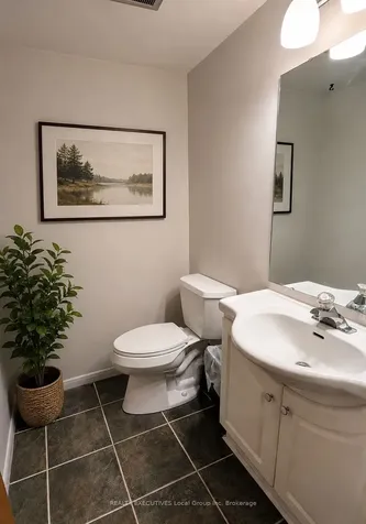 672 Norman Avenue North Bay ON P1B 8B9