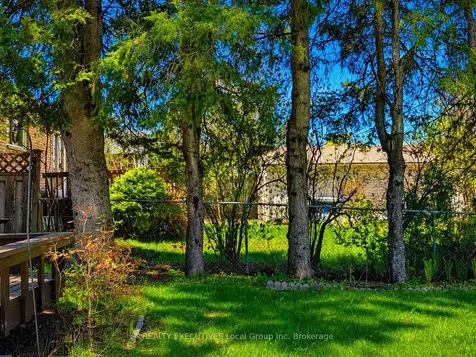 672 Norman Avenue North Bay ON P1B 8B9