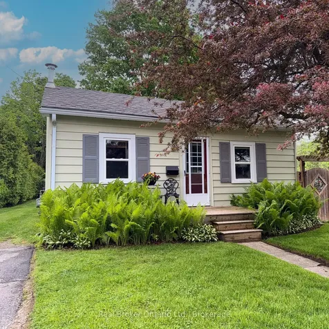 12 Spencer Street Brant ON N3L 1W4