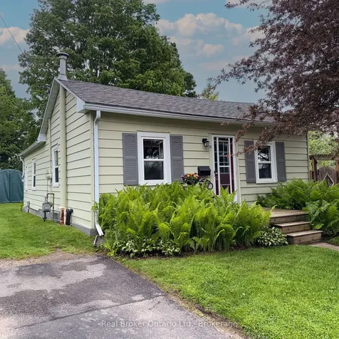 12 Spencer Street Brant ON N3L 1W4