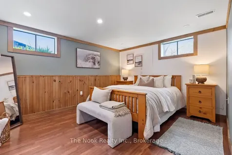 16 Robmar Crescent Kawartha Lakes ON K0M 2J0