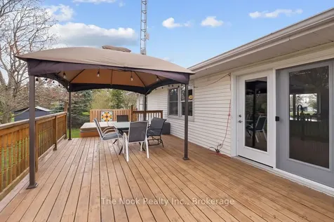 16 Robmar Crescent Kawartha Lakes ON K0M 2J0