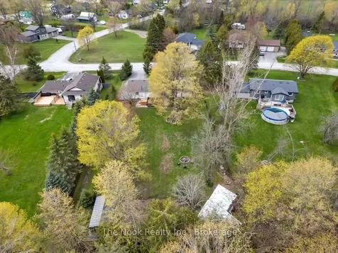 16 Robmar Crescent Kawartha Lakes ON K0M 2J0