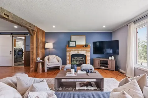 16 Robmar Crescent Kawartha Lakes ON K0M 2J0