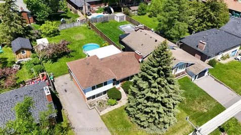 872 Weller Street Peterborough ON K9J 4X8