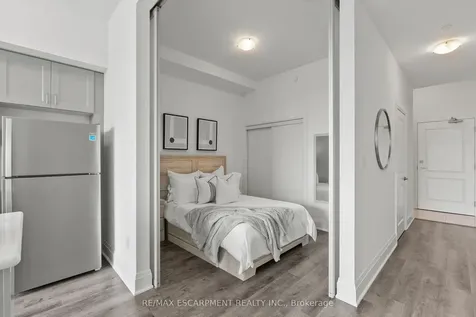 450 Dundas Street E Hamilton ON L0R 2H4