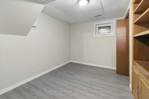 4 Smart Street Guelph ON N1G 4K9