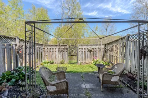 376 Wickstead Avenue North Bay ON P1A 3L8