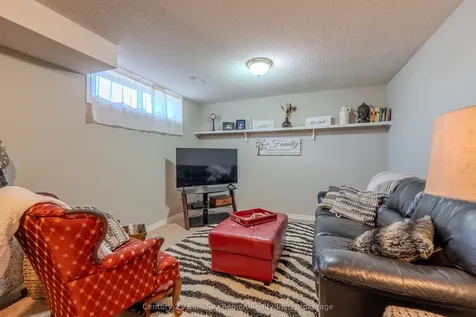 376 Wickstead Avenue North Bay ON P1A 3L8