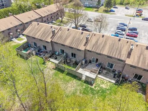 376 Wickstead Avenue North Bay ON P1A 3L8