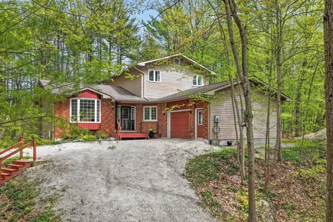 19 The Granite Bluff N/a Bracebridge ON P1L 1L4