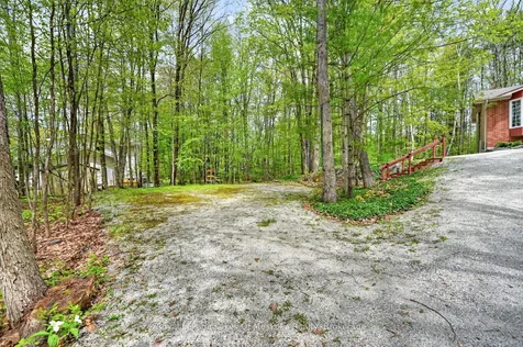 19 The Granite Bluff N/a Bracebridge ON P1L 1L4